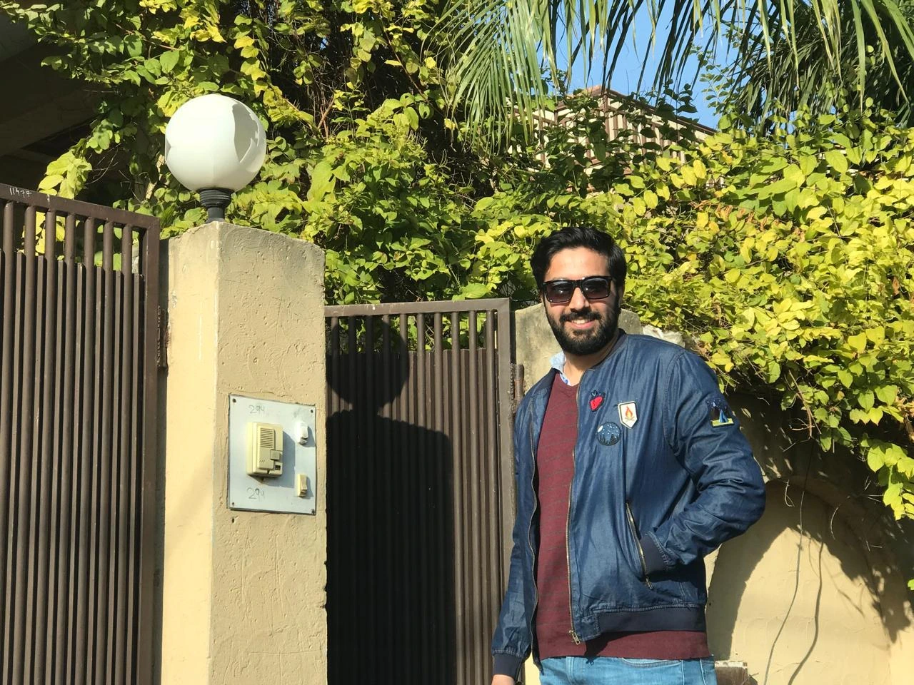 Malik Awan Male - Mechanical Engineer