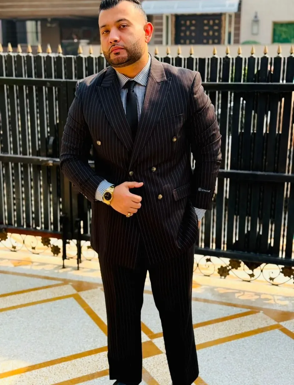 Humeer Bader - Sales Executive & E-Commerce Business Owner (US Citizen)
