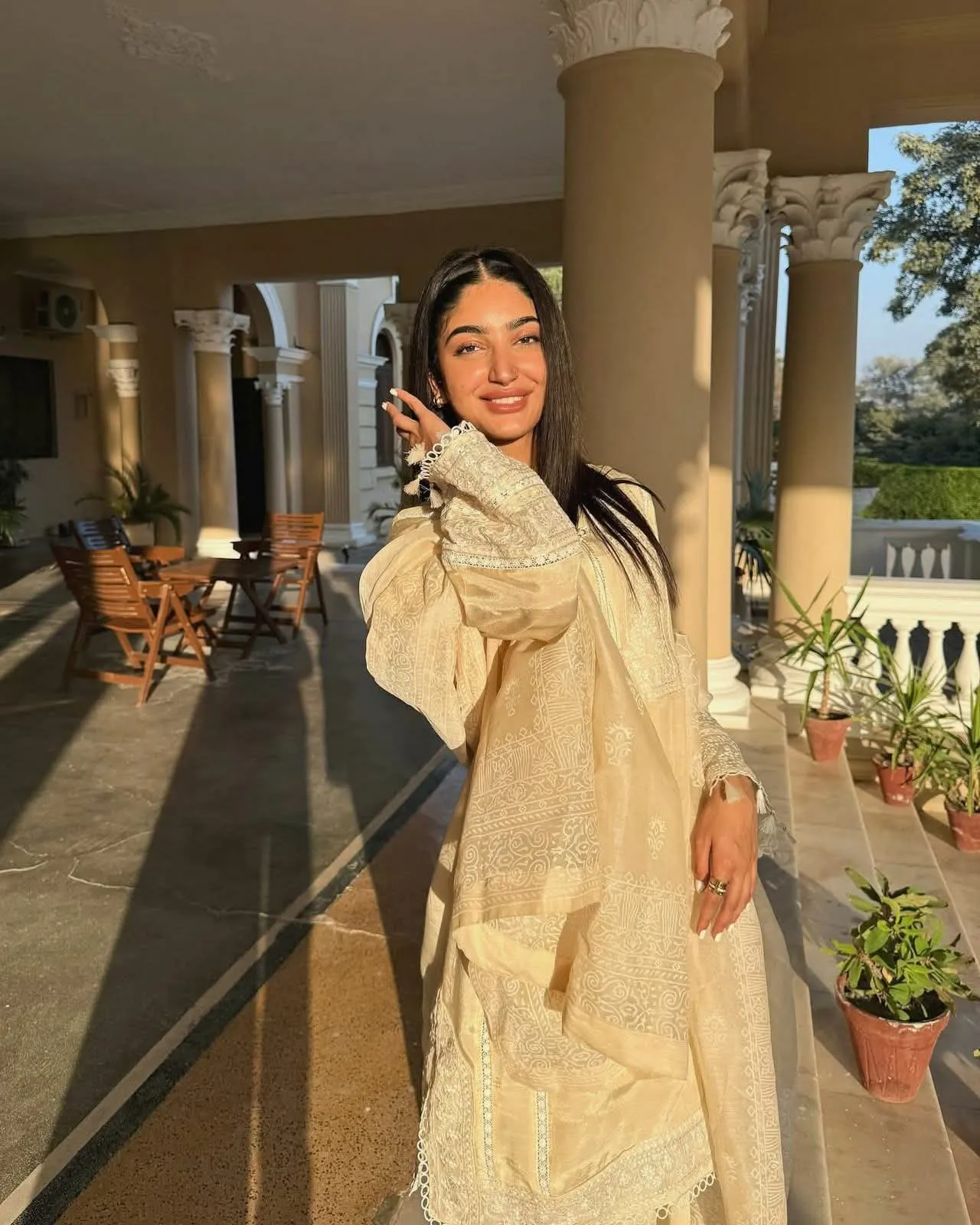 Niazi Pathan Female - Business Owner (Masters in Fashion Design, US Citizen)